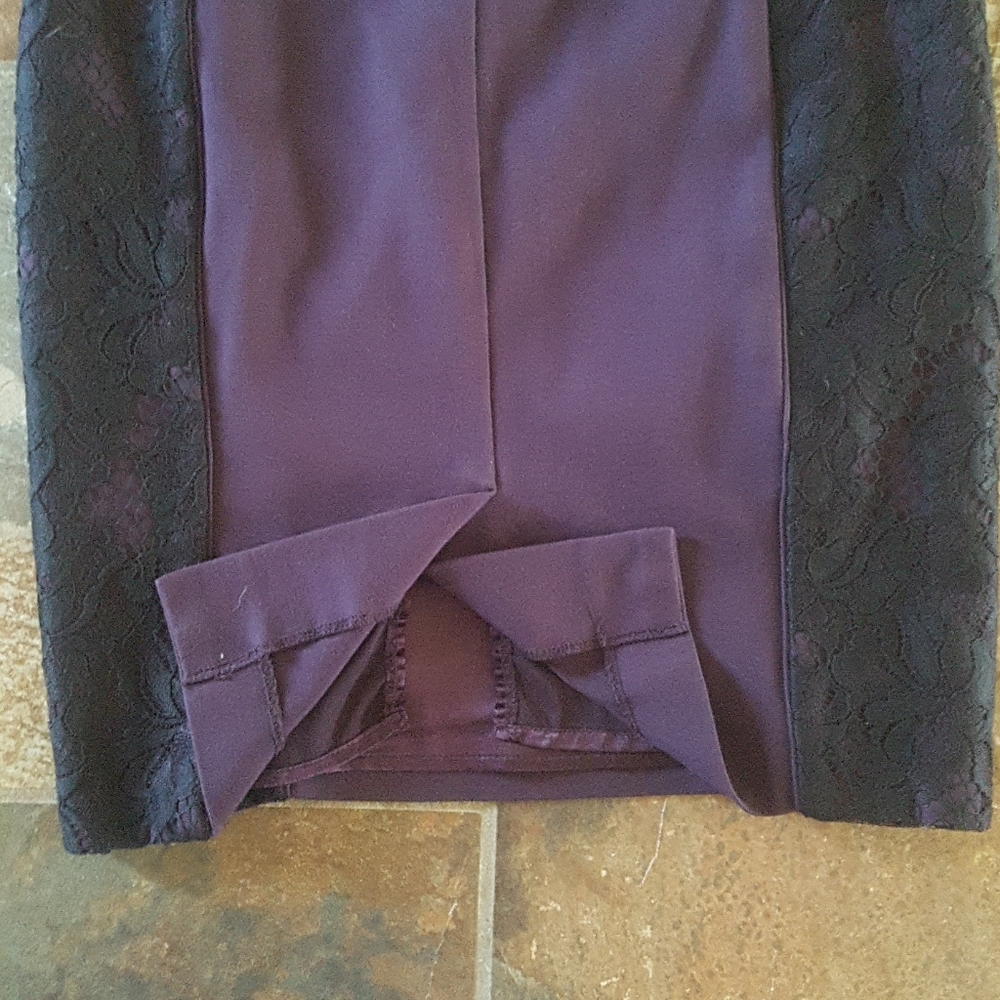 Skirt - Picture 3 of 4